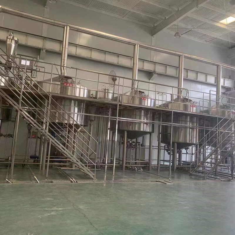 天津精酿啤酒设备厂—平面布置、设备设计、制造、调试、培训等一条龙服务_COPY